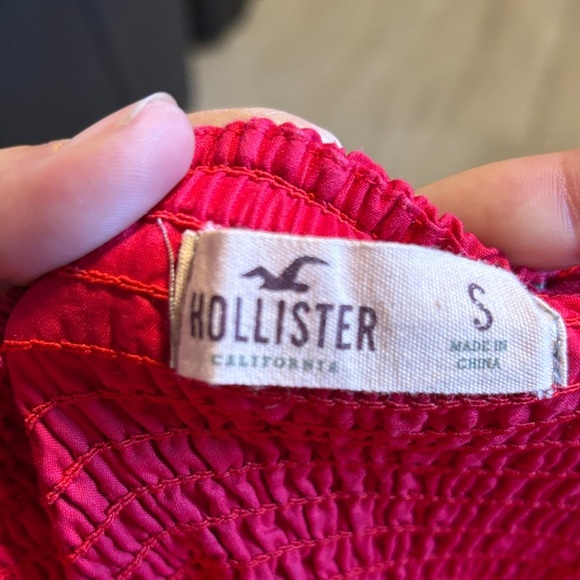 Hollister Red Backless Dress with Blue Floral Print - Picture 3 of 3